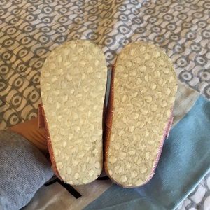 Toms Shoes - Pink Glitter Toms reposhed Toms Shoes - Pink Glitter Toms reposhed